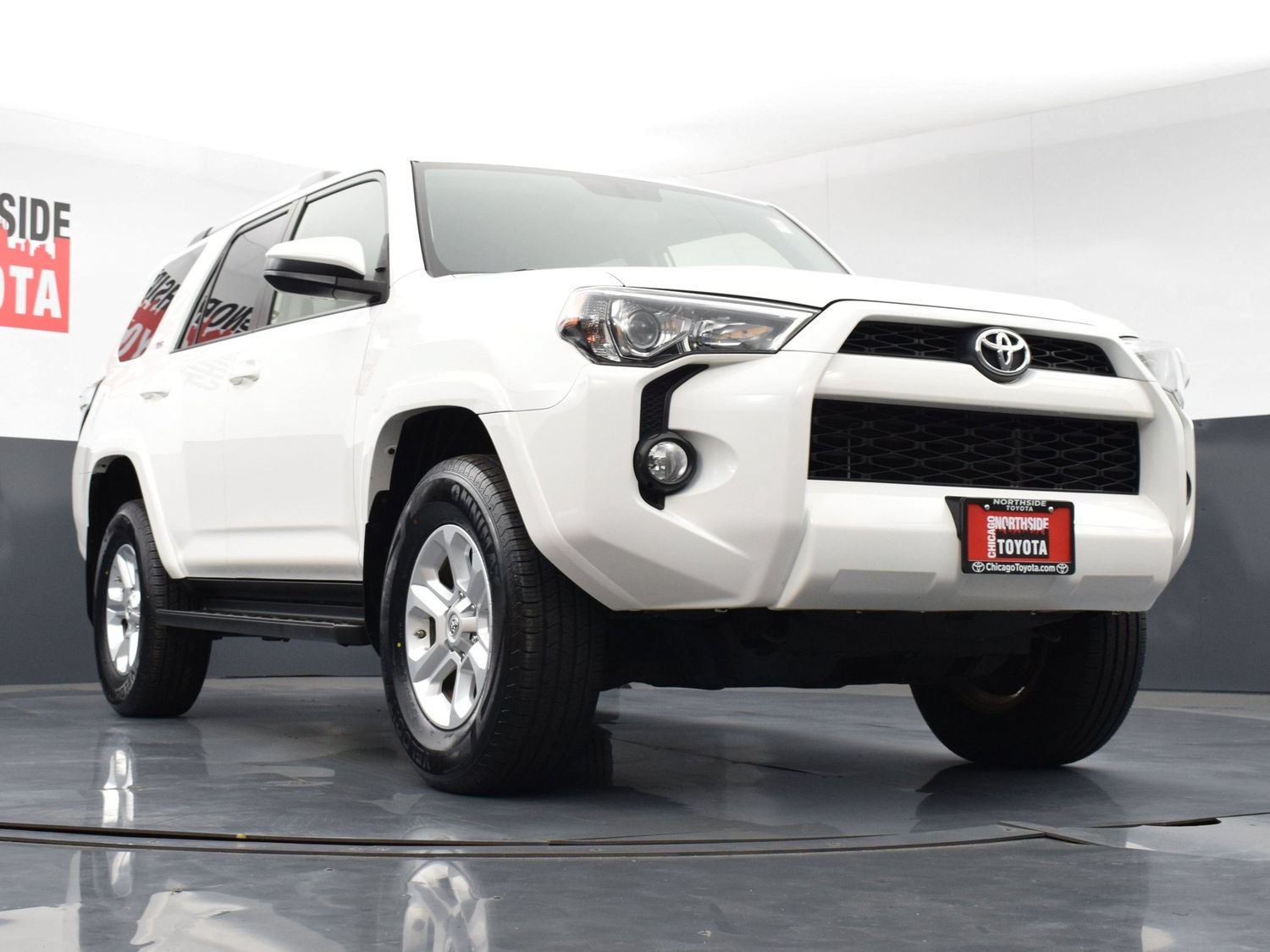 Used 2019 Toyota 4Runner SR5 AWD/4WD image 34