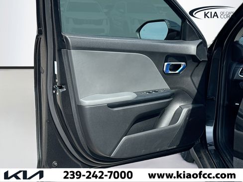 New 2025 Kia K4 LXS image 20