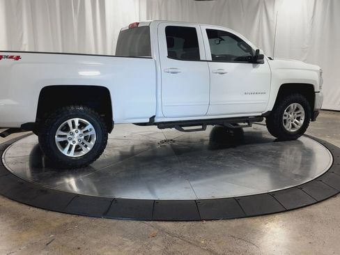 Used 2019 Chevrolet Silverado 1500 LT w/ All Star Edition image 2