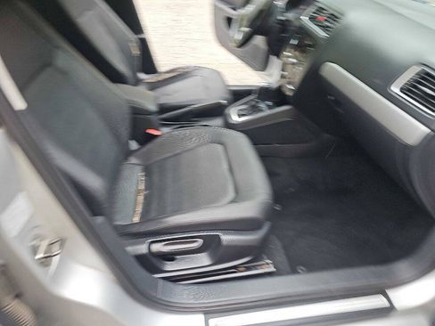 Used 2011 Volkswagen Jetta SEL FWD image 28