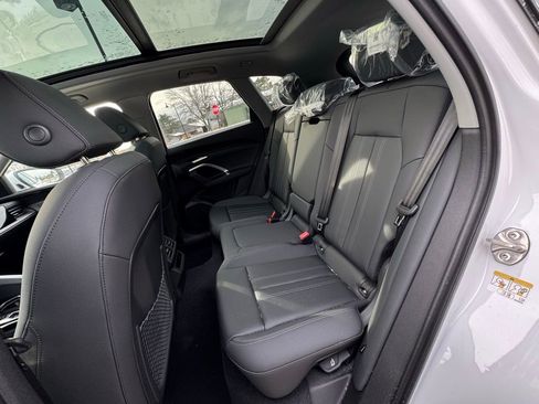 New 2025 Audi Q5 Premium image 29