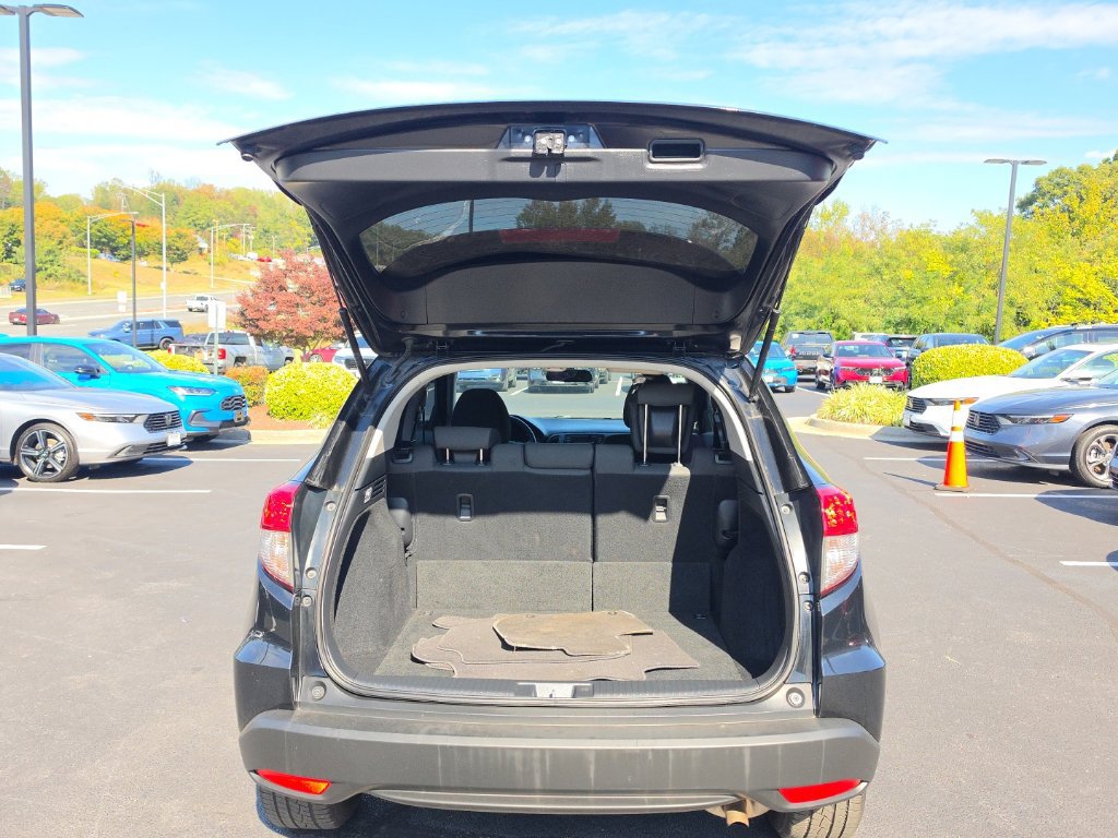 Used 2021 Honda HR-V LX image 5