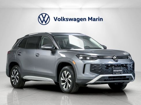 New 2026 Volkswagen Tiguan S image 7