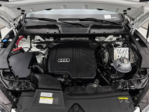 Used 2024 Audi Q5 2.0T Premium Plus image 3
