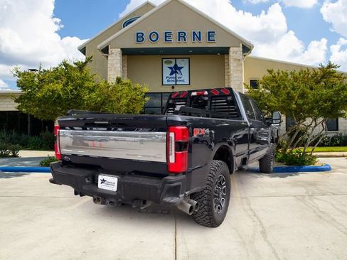 Used 2023 Ford F350 Platinum w/ FX4 Off-Road Package AWD/4WD image 5