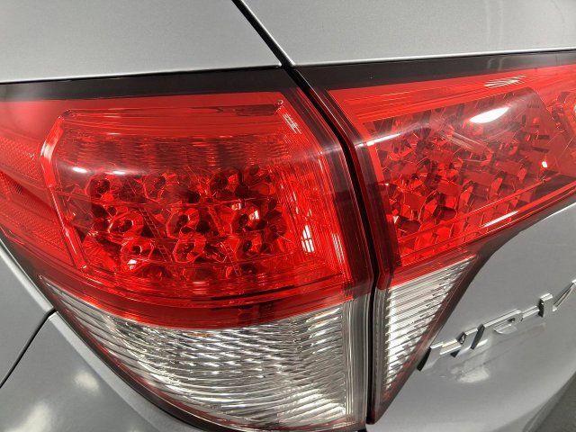 Used 2019 Honda HR-V LX image 28