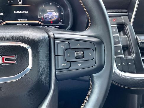 Used 2023 GMC Yukon AT4 w/ AT4 Premium Plus Package AWD/4WD image 25