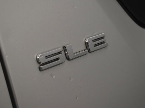 Used 2017 GMC Terrain SLE image 21