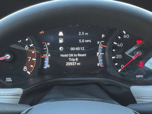 Used 2025 Jeep Compass Limited AWD/4WD image 40