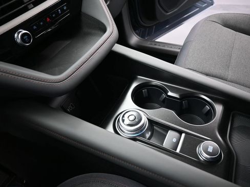 New 2026 Ford Explorer Active RWD image 15