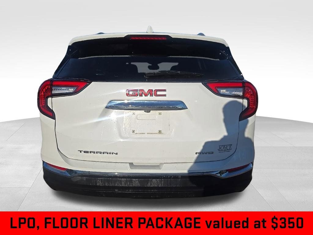Certified 2024 GMC Terrain SLT w/ LPO, Floor Liner Package AWD/4WD image 4