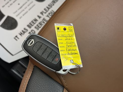 Used 2023 Nissan Pathfinder Platinum w/ Cargo Package AWD/4WD image 39