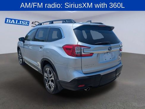 Used 2025 Subaru Ascent Touring AWD/4WD image 5