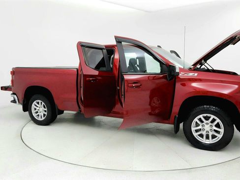 Used 2019 Chevrolet Silverado 1500 LT w/ All-Star Edition AWD/4WD image 12