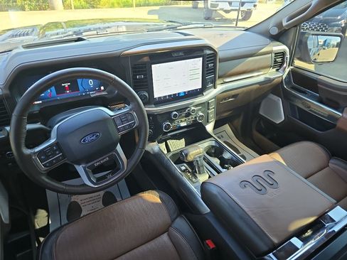 Used 2025 Ford F150 King Ranch w/ FX4 Off-Road Package AWD/4WD image 10