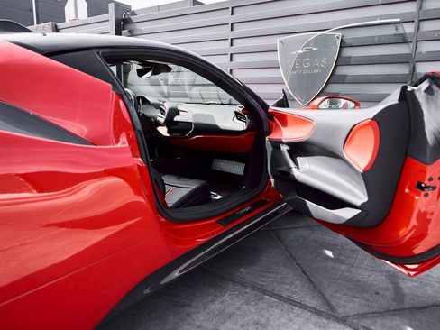 Used 2021 Ferrari SF90 Stradale AWD/4WD image 30