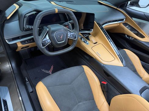 Used 2020 Chevrolet Corvette Stingray Premium Cpe w/ 3LT Preferred Equipment Group image 3