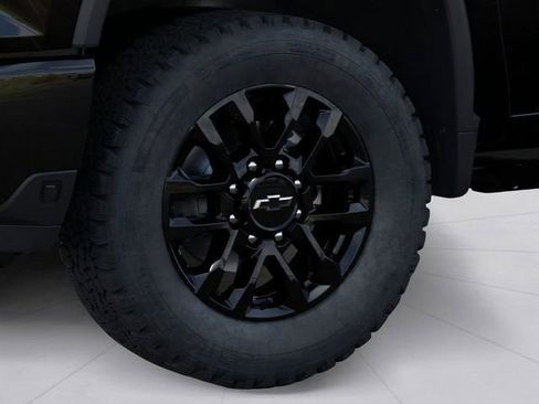New 2026 Chevrolet Silverado 2500 Custom w/ Custom Value Package AWD/4WD image 9