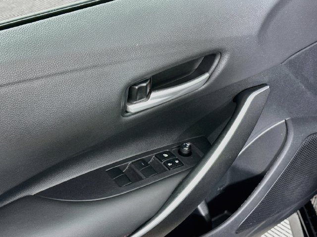 Certified 2024 Toyota Corolla SE FWD image 19