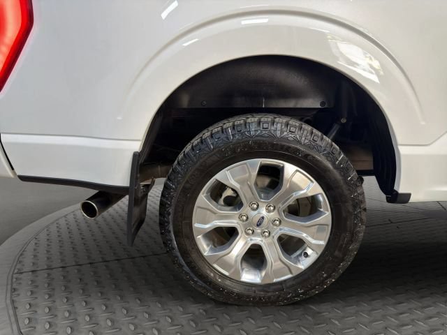 Used 2023 Ford F150 Platinum w/ FX4 Off-Road Package AWD/4WD image 25