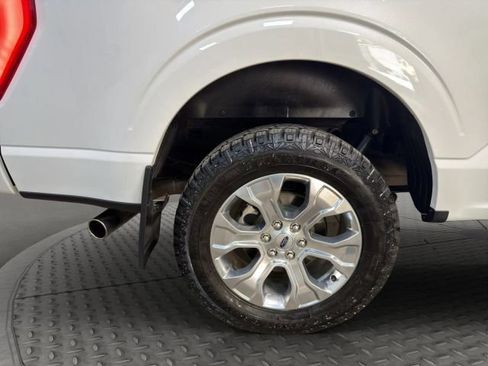 Used 2023 Ford F150 Platinum w/ FX4 Off-Road Package AWD/4WD image 25