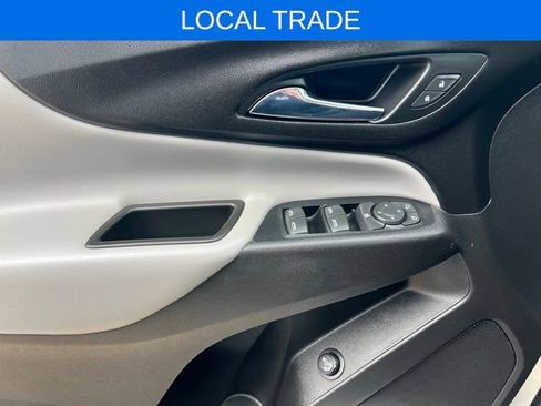 Used 2020 Chevrolet Equinox LT image 27