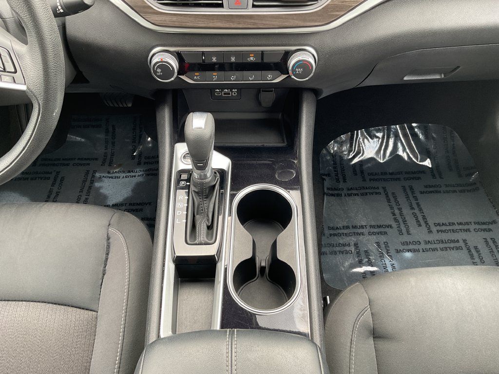 Used 2024 Nissan Altima 2.5 SV FWD image 26