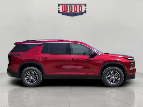 New 2026 Chevrolet Traverse LT w/ LPO, Floor Liner Package AWD/4WD image 2