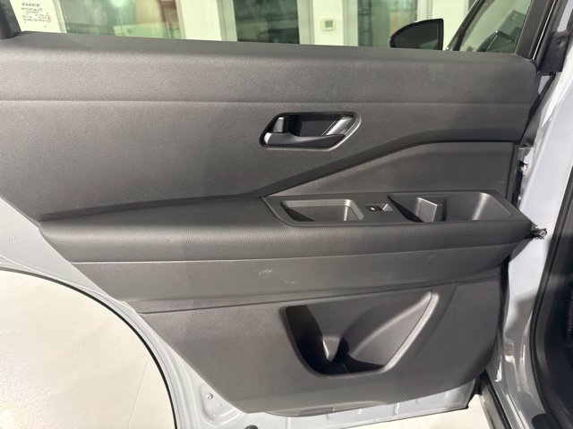 Used 2023 Nissan Pathfinder Rock Creek AWD/4WD image 15