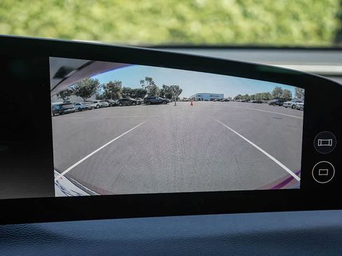 Used 2024 Lucid Air Pure RWD image 23