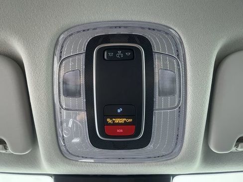 Used 2025 Hyundai Kona SEL image 25