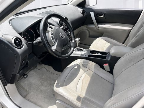 Used 2009 Nissan Rogue SL w/ Premium Pkg AWD/4WD image 10