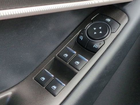 Certified 2025 Ford Explorer ST-Line image 26