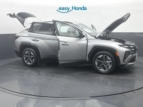 Used 2025 Hyundai Tucson SEL FWD image 35