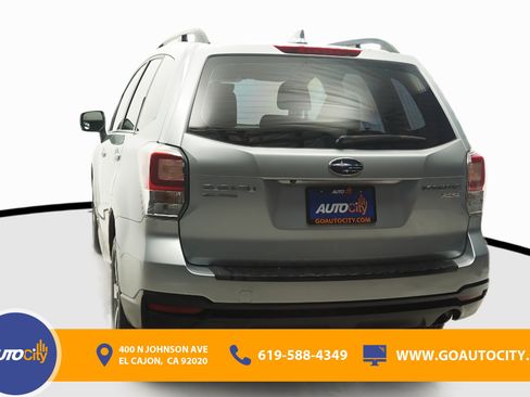 Used 2017 Subaru Forester 2.5i w/ Alloy Wheel Package AWD/4WD image 15