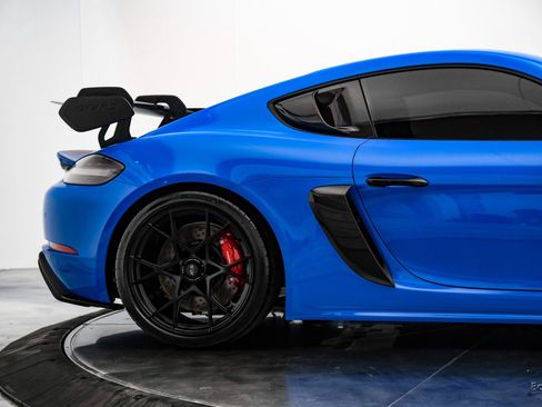 Used 2024 Porsche 718 Cayman GT4 RS image 18