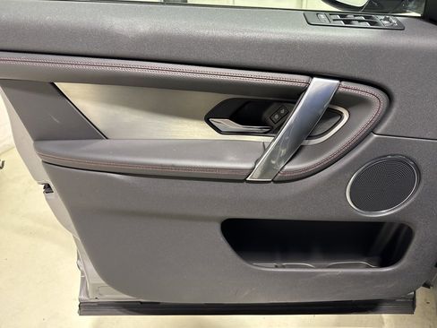 Used 2023 Land Rover Discovery Sport S R-Dynamic image 12