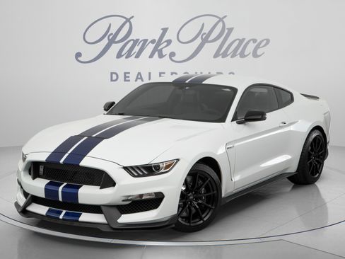 Used 2017 Ford Mustang Shelby GT350 w/ Electronics Package RWD image 8