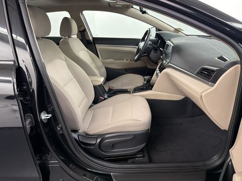 Used 2020 Hyundai Elantra Value Edition FWD image 30