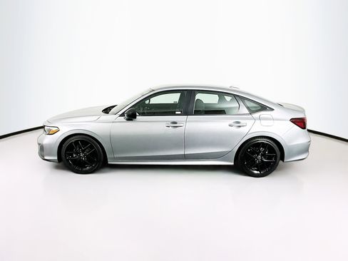 Used 2025 Honda Civic Sport image 4