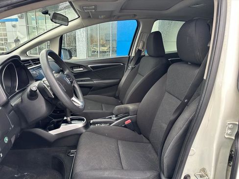 Used 2017 Honda Fit EX image 11
