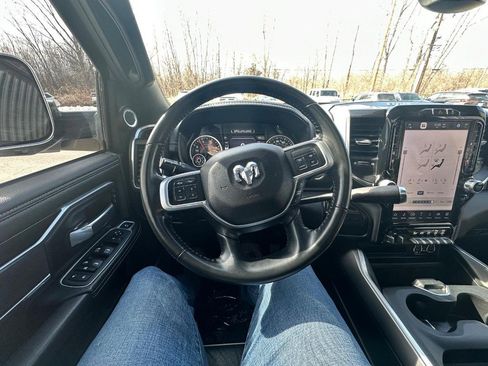 Used 2022 RAM 3500 Laramie image 22