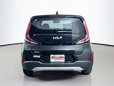 Used 2025 Kia Soul LX w/ LX Technology Package FWD image 6