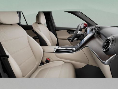 Used 2026 Mercedes-Benz GLC 300 image 42