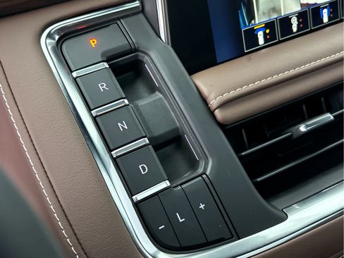 Certified 2024 Chevrolet Tahoe High Country w/ Max Trailering Package image 24