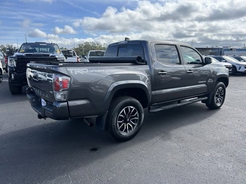 Used 2021 Toyota Tacoma TRD Sport image 6