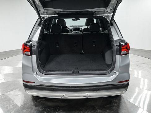 Used 2024 Chevrolet Equinox RS w/ RS Leather Package AWD/4WD image 6