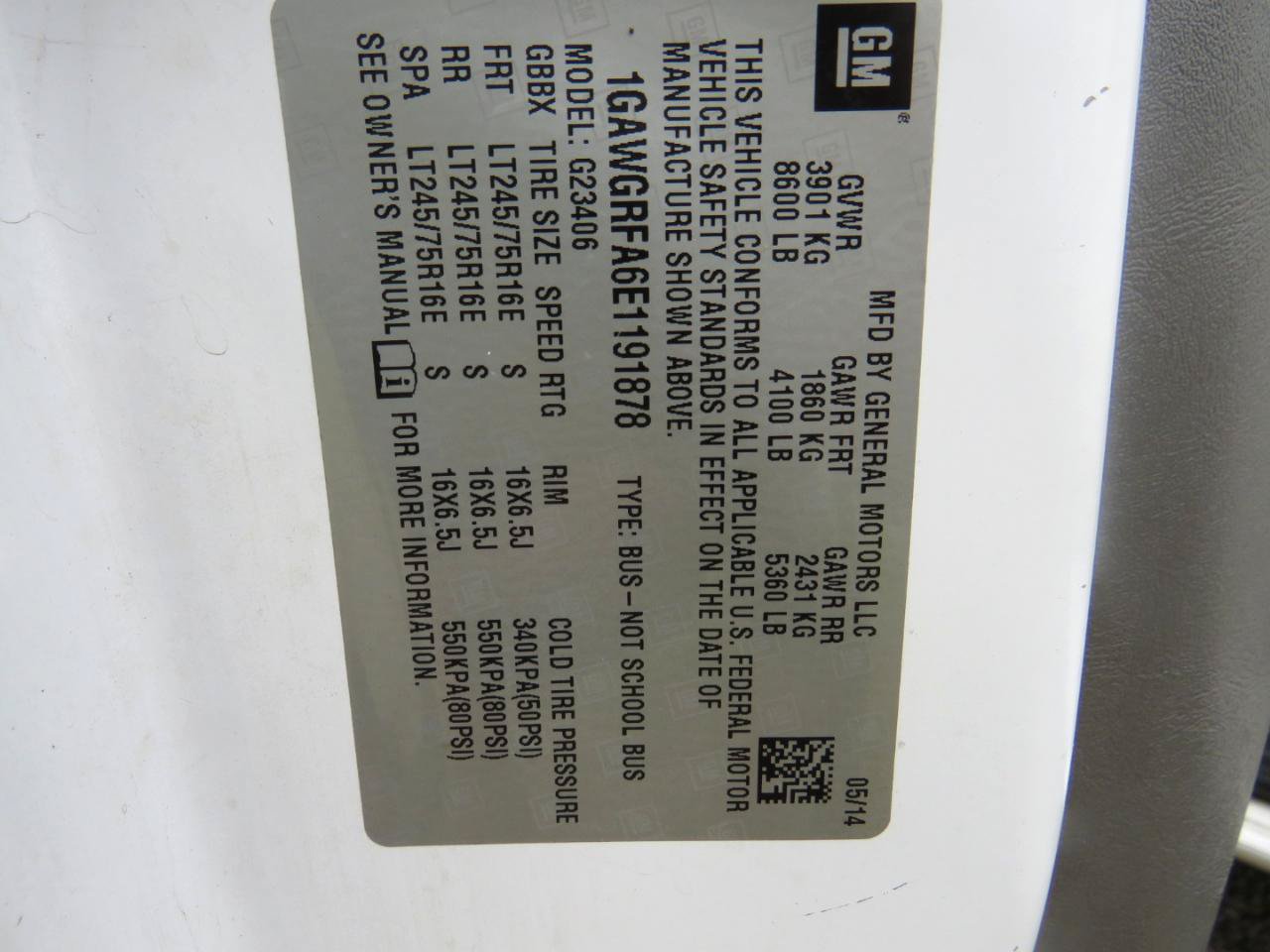 Used 2014 Chevrolet Express 2500 LT w/ LT Preferred Equipment Group RWD image 34