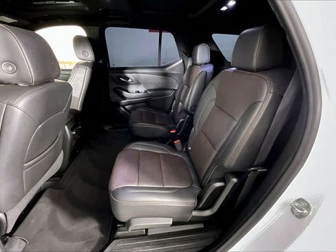 Certified 2023 Chevrolet Traverse High Country image 18