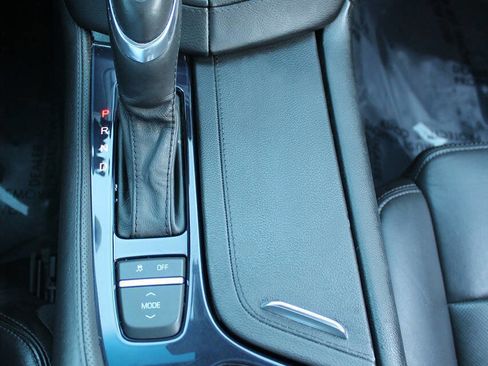 Used 2017 Cadillac CTS Luxury image 39